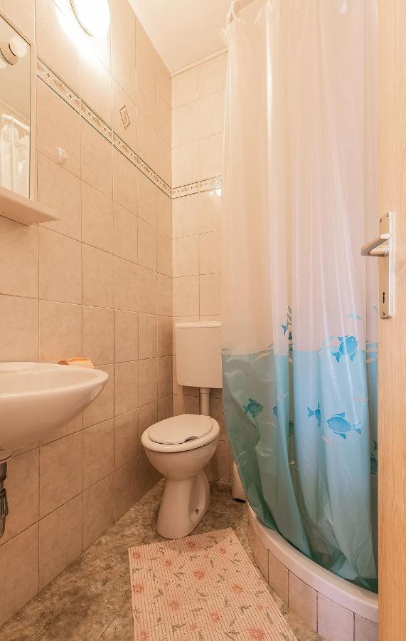 Irena Apartment Porec Exterior photo